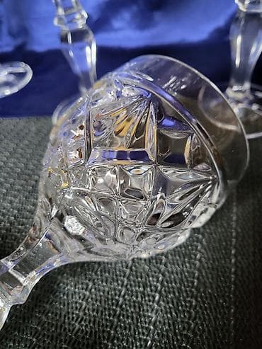 čaše za rasad cena: Case kristal Zajecar za vino iz 70ih. Case kristal rucna — 10