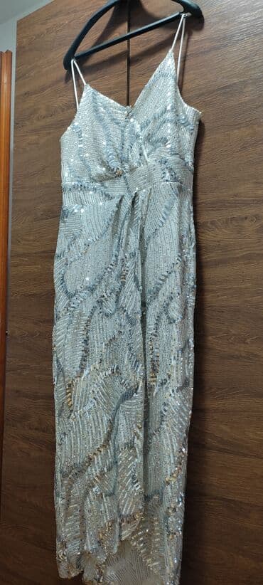 Women's Clothing: Divna srebrna svečana haljina 40 — 1