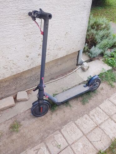 Musical Instruments: Električni trotinet – gradski model sa pneumaticima i disk kočnicom — 3