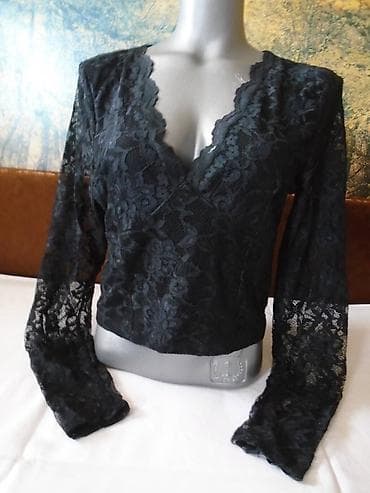Amisu čipkana bluzica, kraći model. Naznačene XL veličine, više