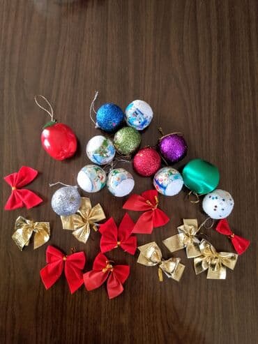 Storage boxes: Set of ornaments — 3