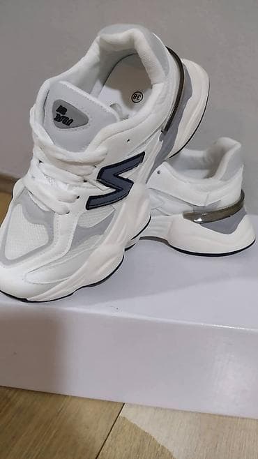 new balance patike velicine: Patike za svakodnevno nošenje – model sa debelim đonom Od 37 do 41 - — 1