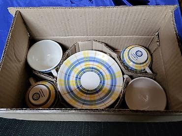 Solje nove iz 80ih.god.rucno oslikane pa glazirane Blue Elephant — 2