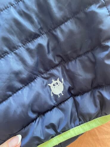 Suskava tanja jakna, za prelazni period, velicina od 1,5 do 2 godine