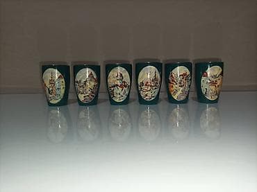 Na prodaju set od 6 ukrasnih čaša, u extra stanju