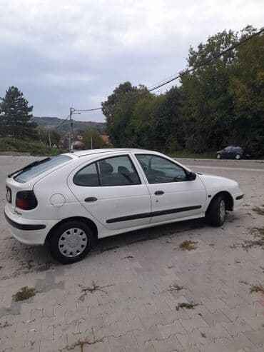 alu felne za citroen c3: Renault Megane: 1.6 l | 1998 г. 225416 km Hečbek — 4
