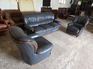 Furniture: Kožna garnitura tamno sive boje, idealna za dnevni boravak ili — 7