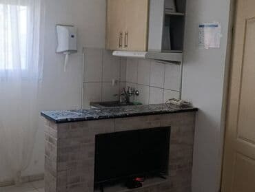 Donji delovi trenerke: 1 soba — 18