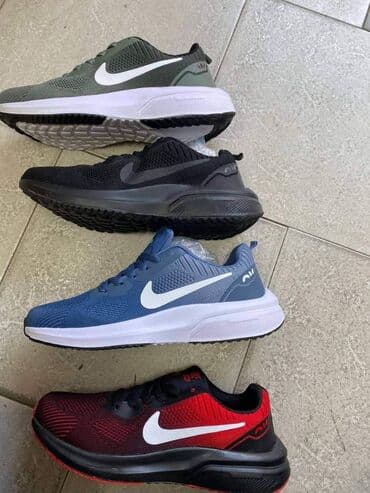 patike smederevo: 36-41
3200 L — 3