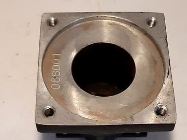 pirograf za drvo cena: Aluminijumsko kuciste sa lezajem za osovinu 12mm Pored lezaja kuciste — 6