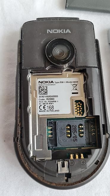 polovni tableti 10 inca: Nokia 6630 (RM-1) – originalni “smartphone” sa Symbian OS-om, u — 4