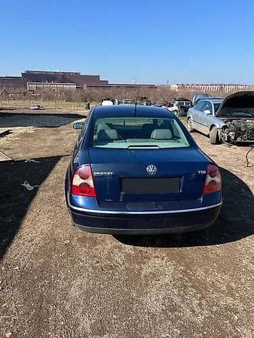 ZADNJE VETROBRANSKO STAKLO ZA VOLKSWAGEN PASSAT B5, PASSAT B5.5 | na lalafo.rs ZADNJE VETROBRANSKO STAKLO ZA VOLKSWAGEN PASSAT B5, PASSAT B5.5 |