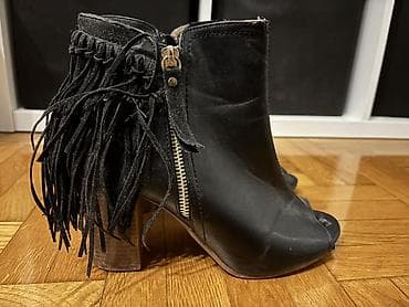 vapormax crne: Crne ženske poluotvorene gležnjače sa resama - Materijal: glatka — 3