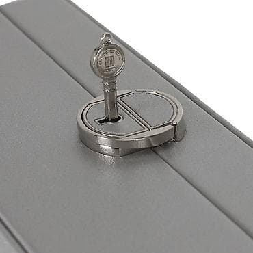 stvari za školu: Organizator za nakit sa kljucem 
Izradjen od eko koze
2500 rsd — 9