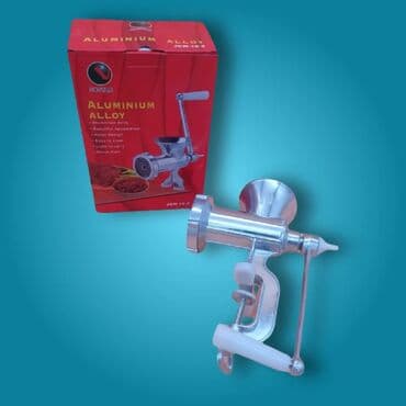 Mašina za mlevenje mesa AKCIJA Cena 1999 dinara+Ptt Velicina 10