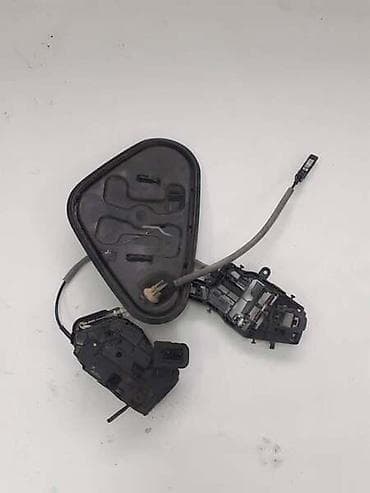 termostat za audi a4 b8: ZADNJA DESNA BRAVA ZA VOLKSWAGEN PASSAT B8, TIGUAN - 5NA839016C | — 2