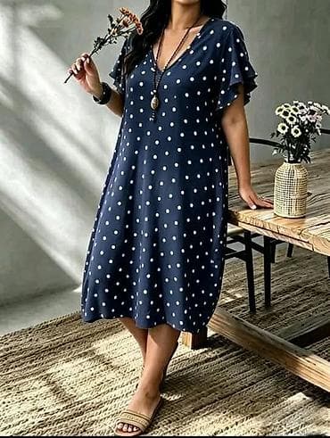 dkny haljine: Haljina za punije
2XL 3XL 4XL 
2.800 dinara
ML — 8