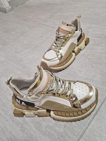 Trainers: Ženske patike, broj 38. - Model: masivne „chunky/sneaker” patike sa — 2