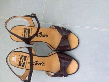 set za ciscenje ugg: Sandals, 36.5 — 8