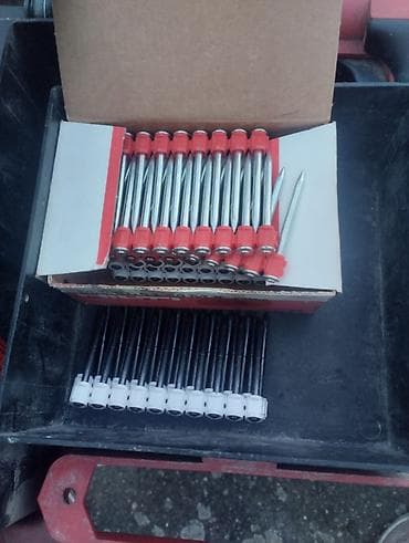 Sekire: Hilti DX 36M – set za direktno pričvršćivanje - Praškasti — 1