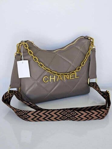 smaragdno zelena torbica: Elegantna torbica, Chanel — 3