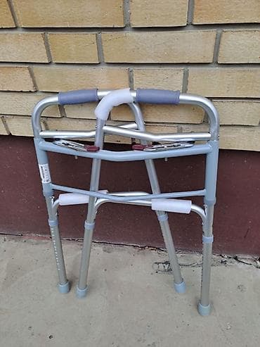 Ureznice: Hodalica za odrasle – sklopiva, aluminijumska - Laka konstrukcija od na lalafo.rs — 2 Ureznice: Hodalica za odrasle – sklopiva, aluminijumska - Laka konstrukcija od — 2