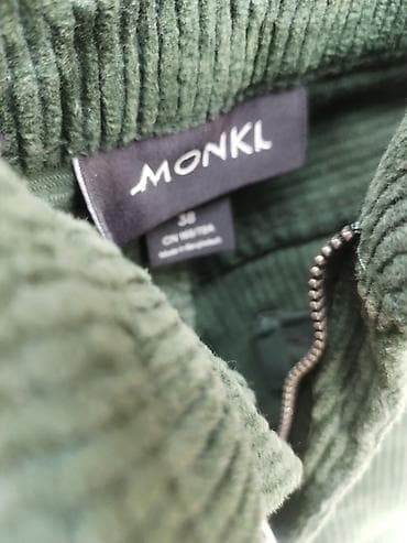 gumene čizme 38: Somot pantalone, velčina M. - Brend: Monki (etiketa vidljiva na — 4