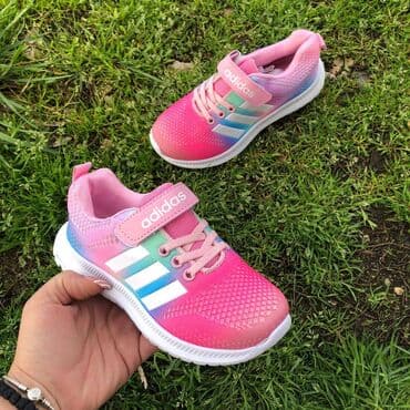 korpa za igracke: Adidas dečije patike

Novo
Brojevi 31 do 36

fb Moja Kupovina 1 — 2