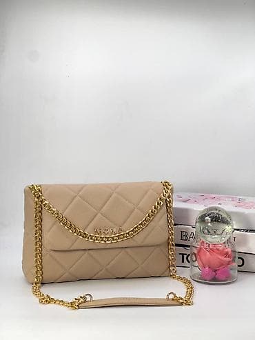 torbe adidas: Tasnice 
pk — 9