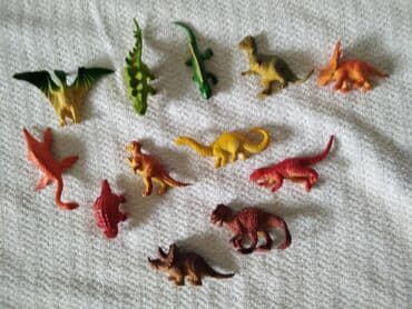 slauf za bebe sa krovom: Dinosaurusi razno Neki su kao Novi nekim fali noga Tvrda plastika(1 — 1