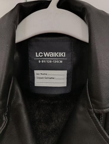 zimska garderoba za bebe: LC Waikiki dečja biker jakna (8–9 godina / 128–134 cm) - Model — 2