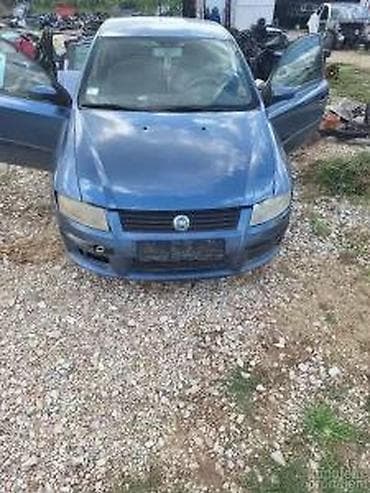 auto plac sirena: POLOVNI DELOVI FIAT STILO 1.8 BENZIN | Polovni delovi fiat stilo 1.8 — 2