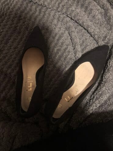 mokasine od prevrnute koze: Pumps, 37 — 1