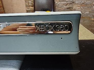 rerna na plin: NEISPITANI 2LAPTOPA I XBOX360 - **Sony VAIO laptop** u srebrnoj boji — 4
