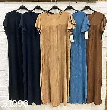 velicine haljina: Haljina za punije
2XL 3XL 4XL 5XL 
Cena : 2600 dinara — 4