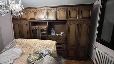 Veliki klasični drveni plakarski sistem/sekcija za dnevnu sobu ili