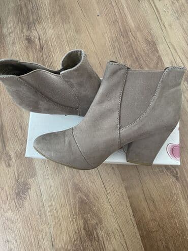 liu jo zenske papuce: Ankle boots, Unica shoes, 37 — 1