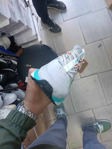 patike sa greskom: Trainers, size - 46 — 3