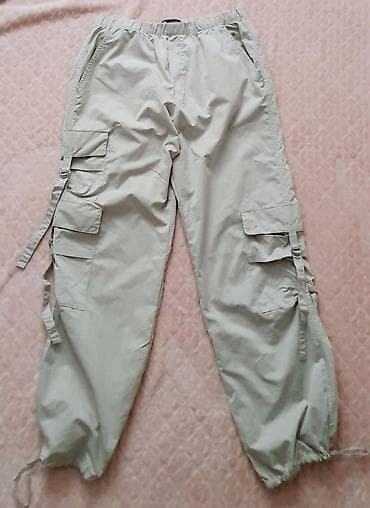 Zara kombinezonske cargo pantalone – svetlosiva boja - Kroj