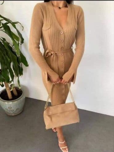 haljine trikotaža: Novoo
Haljina
Trikotaža
3300 din — 3