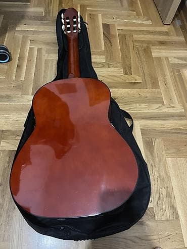 instrumenti za muzicko: Strauss Rottman klasična gitara + futrola – 6000din  Prodajem Strauss — 2