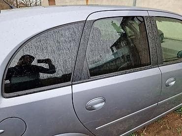 used for sale: FABRICKI ZATAMLJENA STAKLA ZA OPEL MERIVA | Svi delovi za Opel — 1
