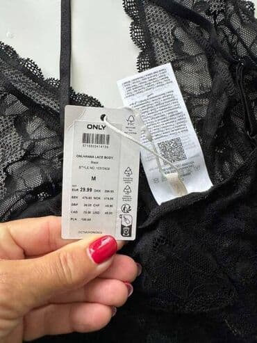 svilene ešarpe beograd: M (EU 38), color - Black — 2