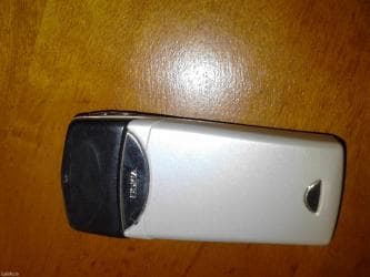 TV & Video: Nokia 8000 4G, color - Orange — 3