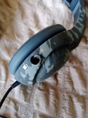 bezi ne slusalice: O R I G I N A L ® "SONY PS4 STEREO PROFESIONAL SLUŠALICE,OTPORNE NA — 8