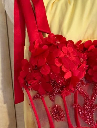 haljine balašević: M, bоја - Crvena, Večernji, maturski, Na bretele — 3