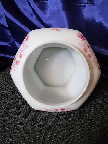 deo adidas: Vaza nova 80te. Bareuther Waldesassen Bavaria. Nemacki porcelan,sve — 10