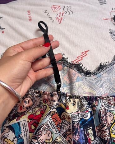 crop top h m: Majca-bluza na bretele, comics stil. Univerzalna veličina, podesive — 5