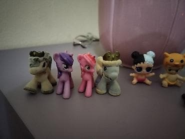 jinn igračka: Kolekcija malih figurica – miks set - 4 mini konjića/ponija — 2