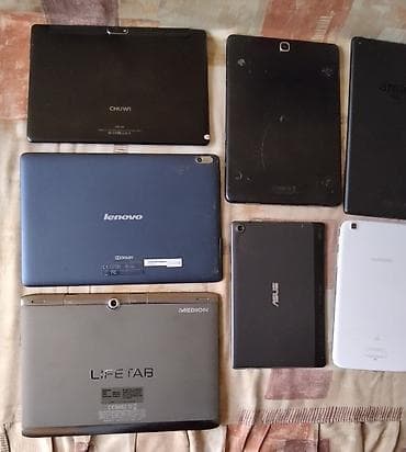 iphone 11 polovni cena: Lot tablet uređaja – više brendova i veličina ekrana. Na fotografijama — 6